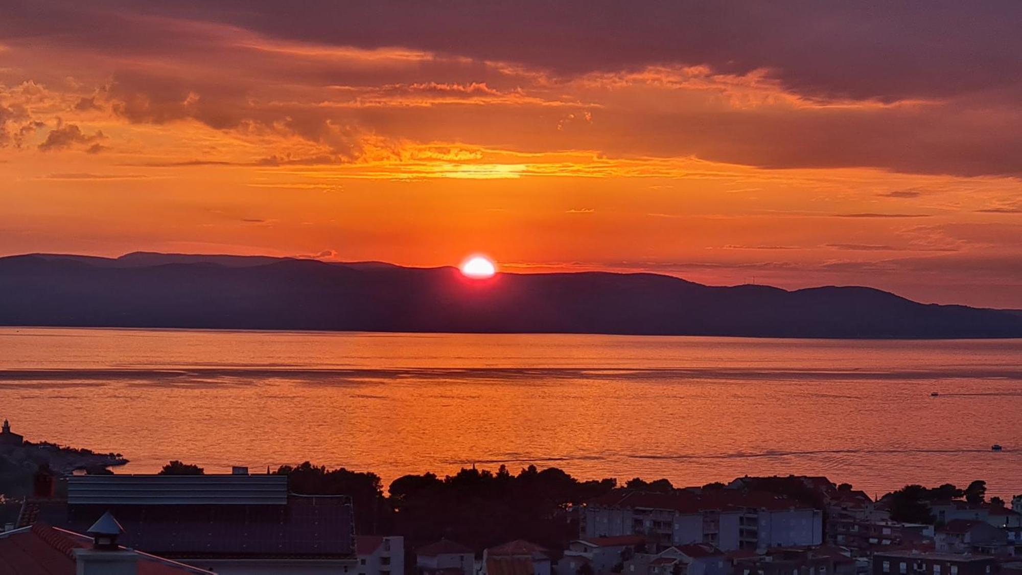 Pansion Komfor Moca Makarska Eksteriør bilde